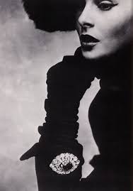 1950 S Vintage Black And White Woman Portrait Akapearlofagirl Fashion Photography Vintage Fashion Photography Vintage Vogue