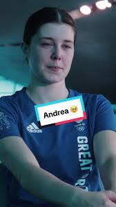 Andrea Paris's Instagram, Twitter & Facebook