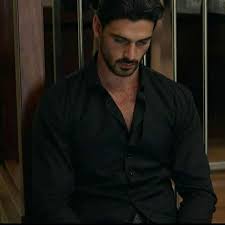 Michele morrone is an italian actor and singer who has worked in italian and polish films. Actor Icin 100 Fikir 2021 Unluler Erkek Modeller Sakalli Erkekler