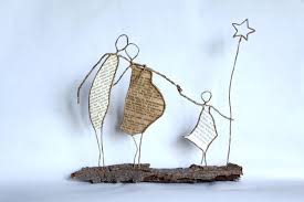 Famille Bientot Quatre Family Nearly Four Wire Art Crafts Art Wire