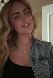 Alex Goral's Instagram, Twitter & Facebook