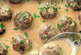 La Fameuse Tarte Italienne De La Grande Mere Torta Della Nonna Cuisine Momix En 2020 Boulette De Viande Recettes De Cuisine Recette