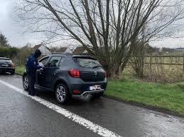 Aan het zoeken naar een landkaart van frankrijk? Extra Controles Aan Franse Grens Door Zware Corona Uitbraak In Duinkerke Kw Be