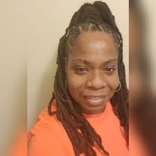 Ola Murdock's Instagram, Twitter & Facebook