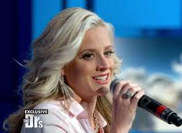 American Idol” Contestant Heather Cox Coe Performs 'Letter from God'