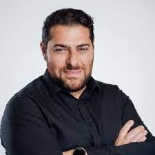 Fernando Singer's Instagram, Twitter & Facebook