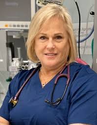 Laura Culbert's Instagram, Twitter & Facebook