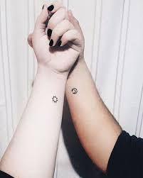Muon Kiểu Hinh Xăm Với Nhỏ Bạn Than Chất Miễn Ban Sheis Vn Hinh Xăm Xăm Hinh Xăm Chị Em