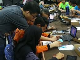 Pusat kegiatan guru daerah kuching. Curtin Malaysia Students Conduct Programming Bootcamp For Smk Telang Usan Students Dayakdaily