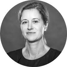 Stefanie Larson's Instagram, Twitter & Facebook