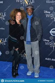 During an appearance on the ellen degeneres show on . Don Cheadle Bridgid Coulter Redaktionelles Stockfotografie Bild Von Beliebt Mode 166802062