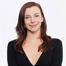 Leann Pyle's Instagram, Twitter & Facebook