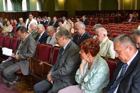 Se întâmplă ca de multe ori așteptările să nu coincidă cu realitatea, iar studenții să rămână dezamăgiți … Au Fost Colegii Mei In Facultate Sensul Vietii