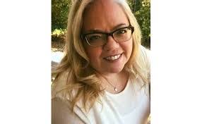 Lori Winstead's Instagram, Twitter & Facebook