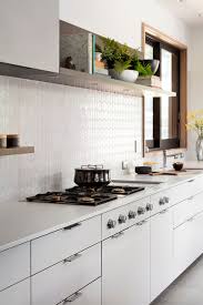 Selbstklebende folien oder spritzschutz aus glas. Where To Start And Stop Your Backsplash