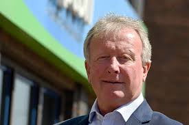 Green with envy: Cammy Amaira swaps mortgage mastering for fairways