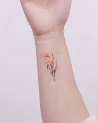 Daffodil Studiobysol Donghwa Tattoo Studiobysol Koreantattoo Koreantattooshop Flowertattoo Da Geburt Blume Tatowierungen Geburt Blumen Blumentattoos
