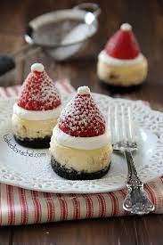 Try one of our easy christmas desserts and christmas puddings, including christmas want to serve individual desserts to your guests this christmas? Mini Santa Hat Cheesecake Recipe From Bakedbyrachel Com An Adorable Addition To Your Holiday Party Tatli Yilbasi Tatlilari Yemek Tarifleri