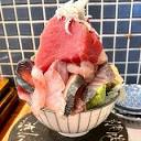 コスパ最強の海鮮丼！シハチ鮮魚店で口の中から広がる幸せ
