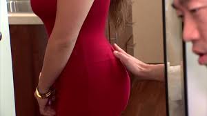 A video which appears to show the woman manipulating her implant back into place after her botched operation has been shared nearly 20,000 times on facebook. Butt Injections Can Lead To Major Complications And Deformities Houston Surgeon Says Abc13 Houston