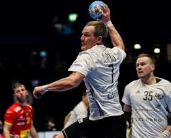 Als mittlerer der drei baltischen staaten grenzt es im süden an litauen, im südosten an weißrussland, im osten an russland, im norden an estland und im westen an die ostsee. Latger Wer Lauft Auf Die Kader Lettland Und Deutschland Fur Das Letzte Deutsche Vorrundenspiel Bei Der Handball Em