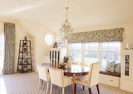 Benjamin Moore Ivory White 925 Walls Are Benjamin Moore Ivory White 925 Home Bunch S Beautiful Farm House Living Room Farmhouse Dining Room Living Room White