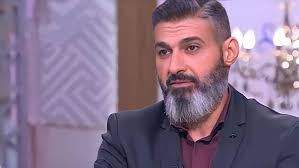 عادي تتكلم من ورايا اهم شيء قدامي زي الكـ ـلب محترمني .