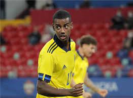 Alexander isak 88 min), 17. Isak Johansson Score As Sweden Beat Russia In Moscow Friendly