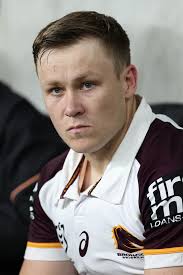 Snitch" jab... and a handshake snub 🚫 Fresh details have emerged of  Spencer Leniu's stunning on-field confrontation with rugby league legend  Johnathan Thurston, including how Billy Walters was swept up in the