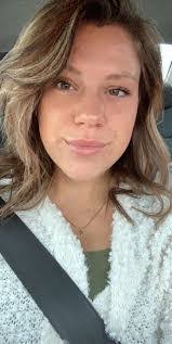 Shannon Blount's Instagram, Twitter & Facebook