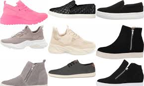 Black and white to give any outfit that urban touch. Save 43 On Steve Madden Sneakers 3 Models In Stock Runrepeat