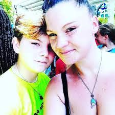 Jennifer Sandefur's Instagram, Twitter & Facebook