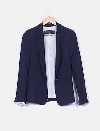 Si prefieres optar por un estilo más casual o sport, las americanas azules tipo boyfriend o las chaquetas bomber serán una elección extraordinaria. Zara Blazer Azul Marino Descuento 73 Micolet