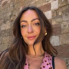 𝐂𝐚𝐬𝐬𝐢𝐞 𝐃𝐢𝐥𝐥𝐚𝐫𝐝 (@cassandraskyway) • Instagram photos and videos