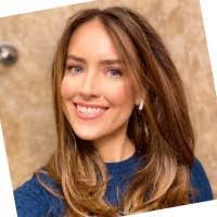 Estelle Harrison's Instagram, Twitter & Facebook