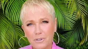 A apresentadora xuxa a rainha dos baixinhos, fez um comunicado sobre a situação. El Duro Mensaje De Xuxa Para Concienciar Del Covid Yo Mate A Mi Madre