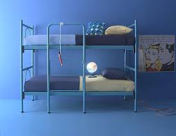 I letti a castello sono specialmente adatti per chi ha bambini; Robusto Letto A Castello In Ferro