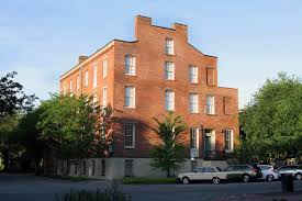 The gastonian, historic inns of savannah collection has a garden. Home President Quarters Inn