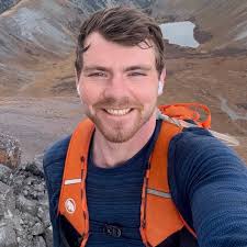 Chris Hau (@thechrishau) • Instagram photos and videos