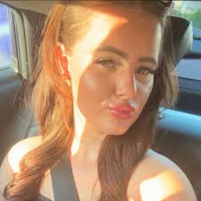 What Taylor Swift songs can help heal a broken heart after a friendship  ends?