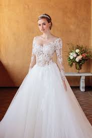 Wedding Dresses For The Bride Who Wants It All Southern Weddings Ball Gowns Wedding Casablanca Bridal Gowns Wedding Gowns With Sleeves