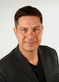 Mario Urban's Instagram, Twitter & Facebook