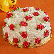 Valentines day is approaching and you still have no idea how to surprise your lover. Designer Cakes For Valentines Day Online From Ferns N Petals