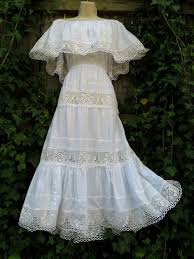 Image Result For Mexican Dress Traditional Mexican Wedding Dress Mexican Dresses Wedding Dresses Lace
