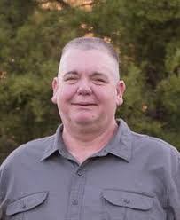 Robin Skipper's Instagram, Twitter & Facebook