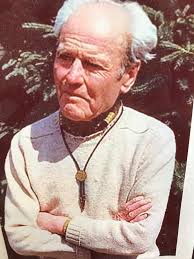 Surfing pioneer Tom Blake's nephew recalls memories of late legend