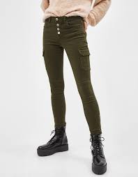 Bershka Black Cargo Pants With Chain Cargo Trousers Trousers Bershka Netherlands Tween Fashion Outfits Cargo Pants Pants
