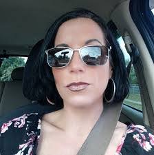 Eve Morrow's Instagram, Twitter & Facebook