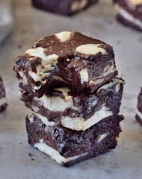 These Vegan Cheesecake Brownies Are Super Moist Gooey And Fudgy The Recipe Is Egg Free Dairy Free Vegan Cheesecake Cheesecake Recipes Cheesecake Brownies