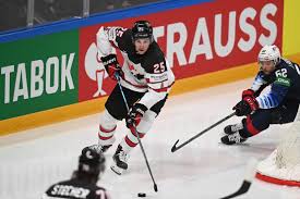 Owen power is a canadian ice hockey defenceman who is projected to be drafted first overall in the mississauga, ontario native, owen power was born on 22nd november 2002, under the star sign. Owen Power Potenzieller First Overall Pick Eishockey Freunde